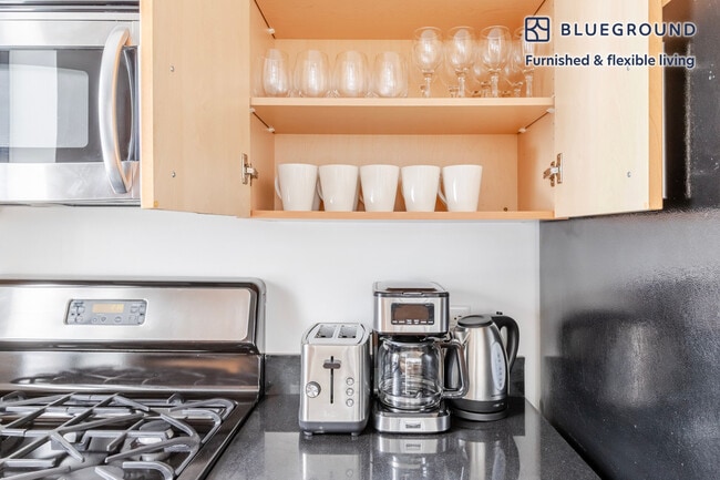 Building Photo - 4-75 48th Avenue-SI FL7-ID2223