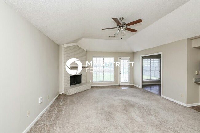 Building Photo - 3 Bedroom Pet-Friendly Home in Memphis, TN...