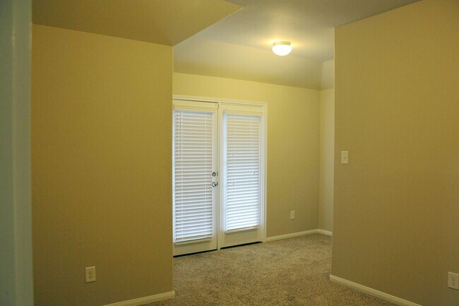 Building Photo - 19022 Pinewood Point Ln
