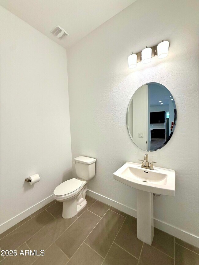 Building Photo - 3824 Fiestaflower Ln