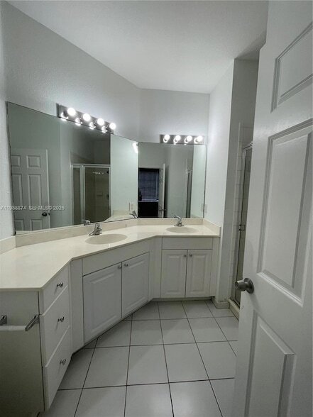 Building Photo - 1955 Marsh Harbor Dr