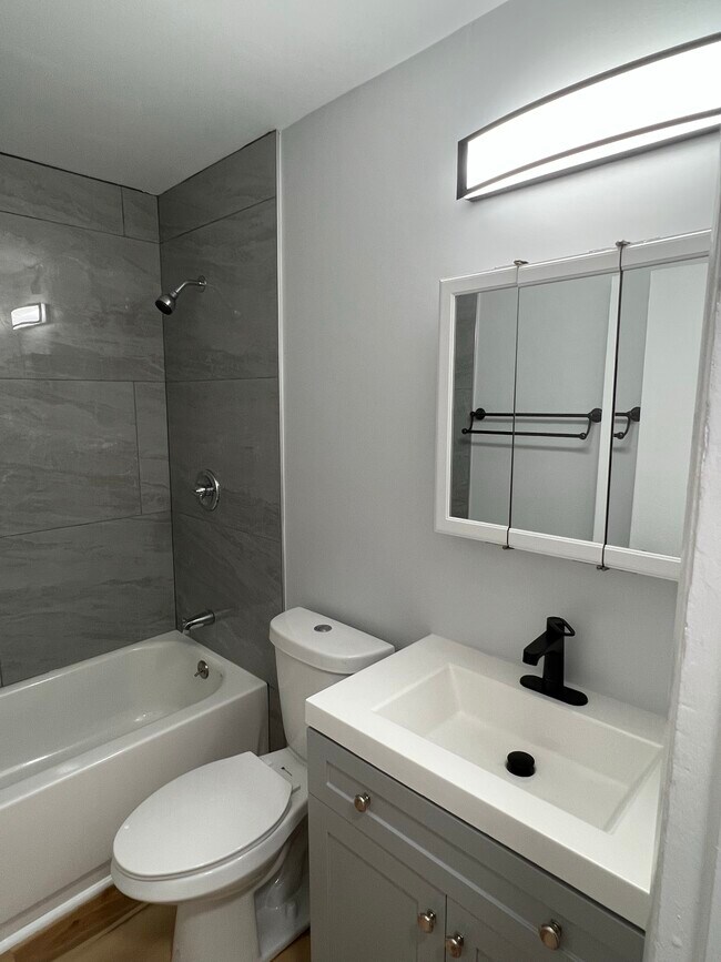 Building Photo - Main Street Milford Apartments LLC