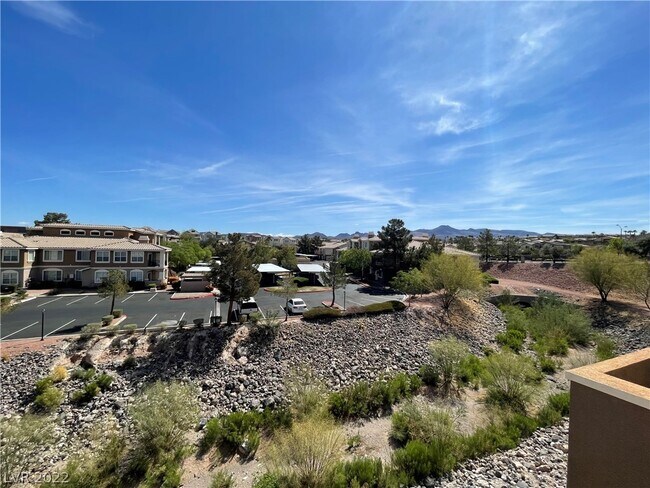 Building Photo - 2900 Sunridge Heights Pkwy