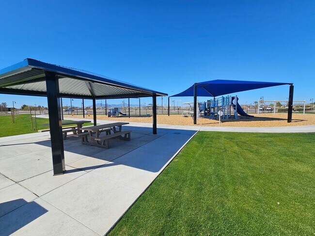 Building Photo - Water View Lot with RV Garage near Park