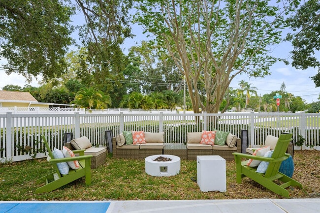 Building Photo - 13478 98th Ave