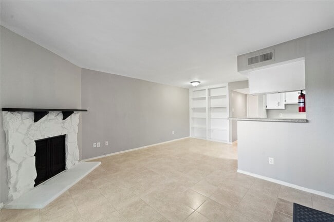 Building Photo - 6001 Reims Rd