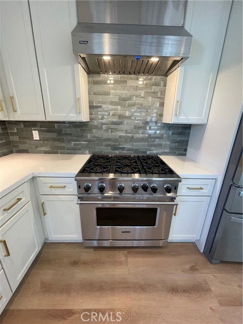 Building Photo - 536 1st St