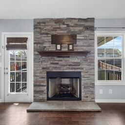 Building Photo - 1391 Freedom Dr