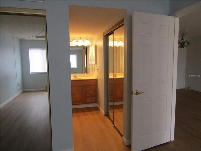 Building Photo - 5236 Lake Village Dr