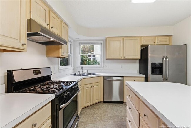 Building Photo - 114 Covewood Ct