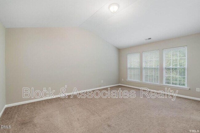Building Photo - 2101 Addenbrock Dr