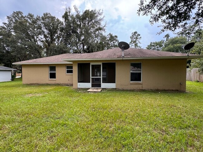 Building Photo - THIS IS NOT AVAILABLE FOR SHOWING UNTIL MI...