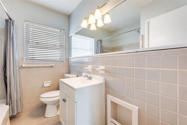 Building Photo - 7120 Dalewood Ln