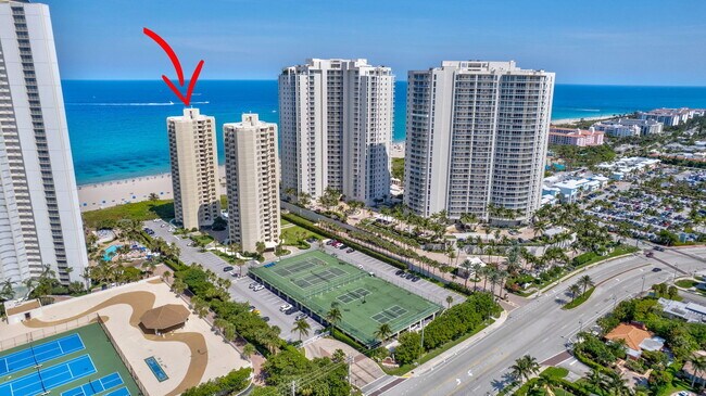 Building Photo - 2800 N Ocean Dr