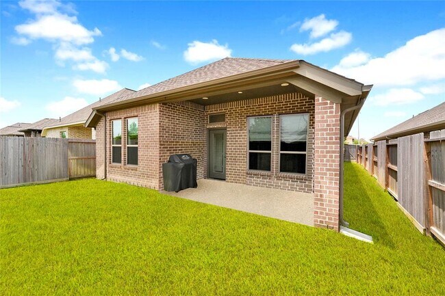 Building Photo - 2511 Summer Peach St