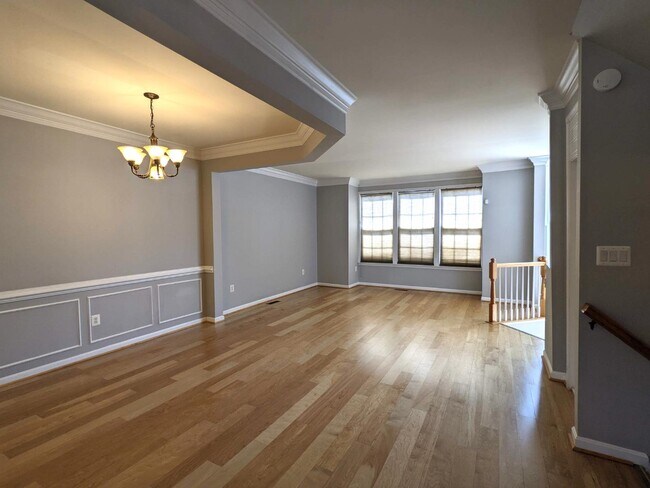 Building Photo - 13996 Khalid Ln