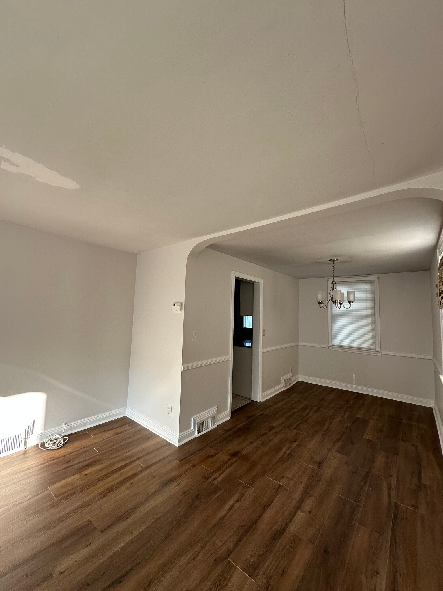 Building Photo - 15 Myrtle St