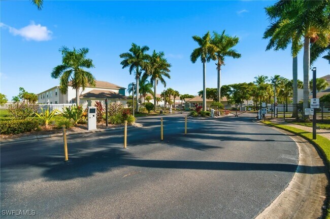 Building Photo - 3009 Palmetto Oak Dr