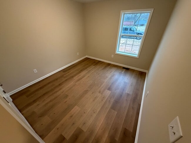 Building Photo - New Construction Duplex For Rent: 511 Maryland Ave, Burlington, NC COMING SOON