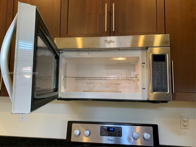 Building Photo - 14657 SW 14th St