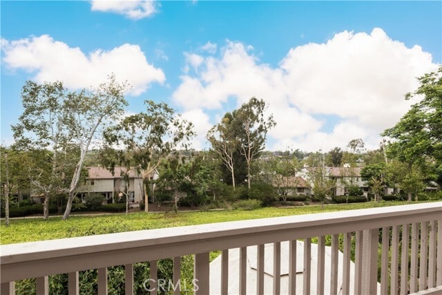 Building Photo - 13 Valley