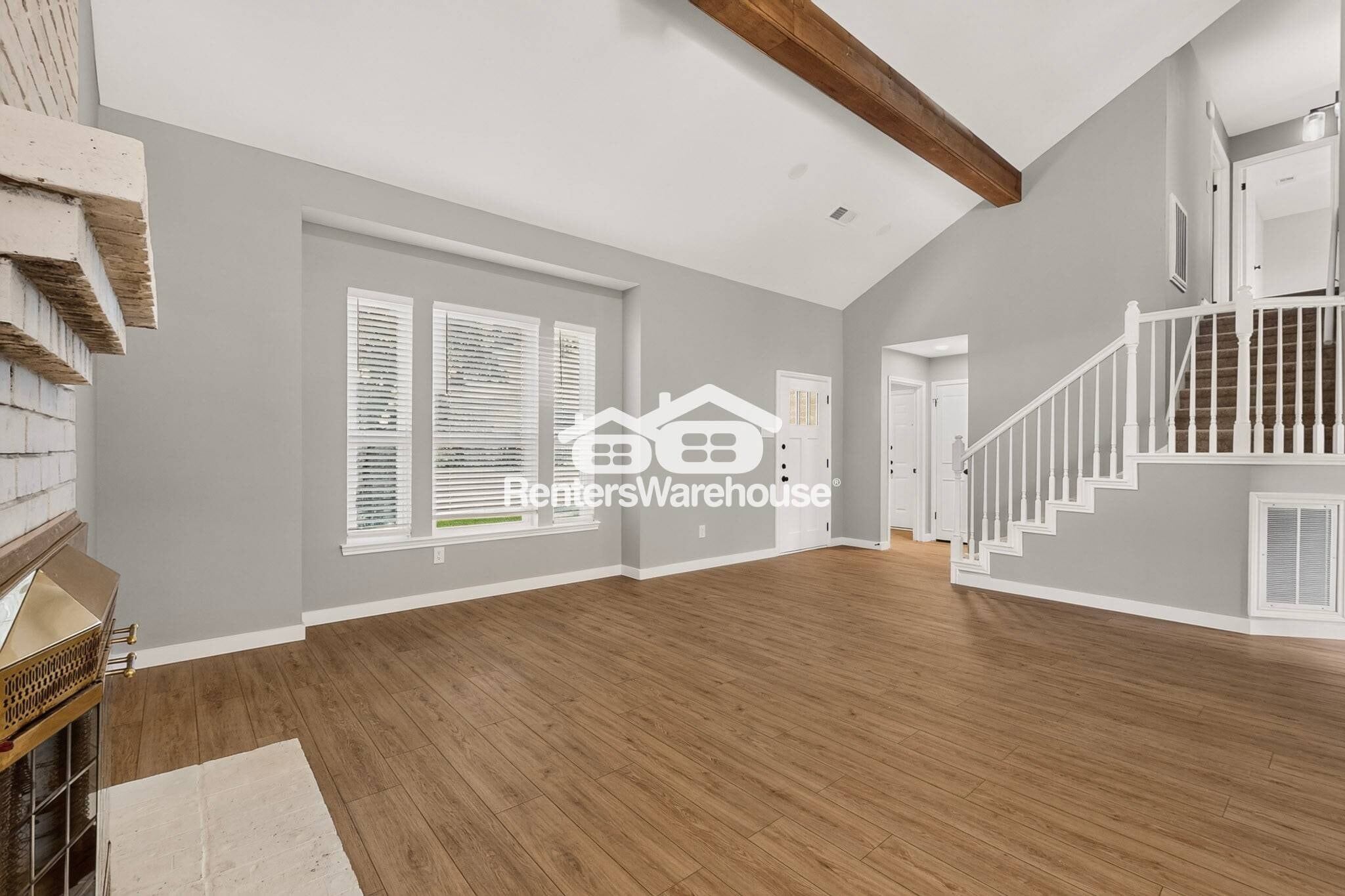 Building Photo - 8008 Cornell Dr