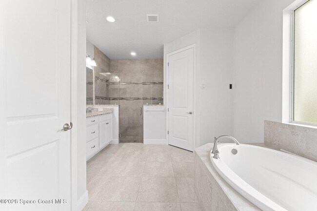 Building Photo - 7440 Jazero Pl