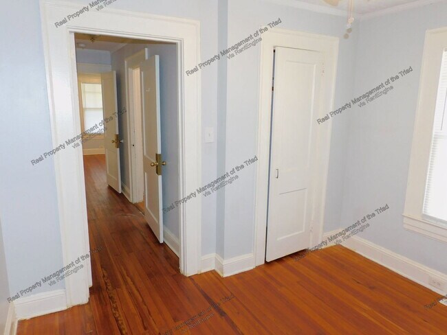 Building Photo - 1606 N Hamilton St