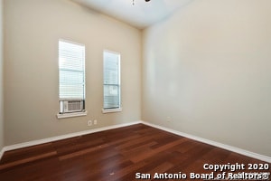 Building Photo - 321 Grove Ave