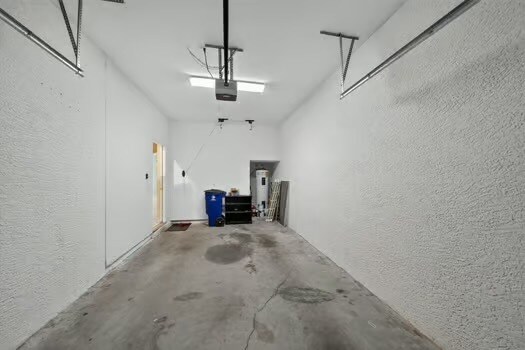 Building Photo - 7880 Lake Sawgrass Loop