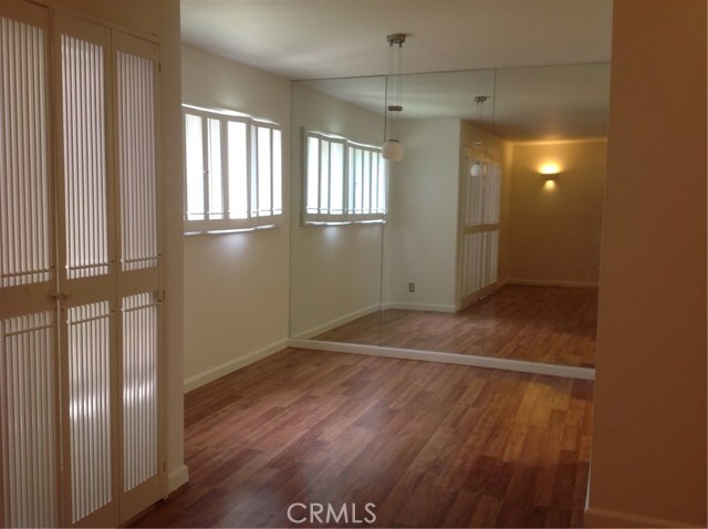 Building Photo - 4732 Park Granada