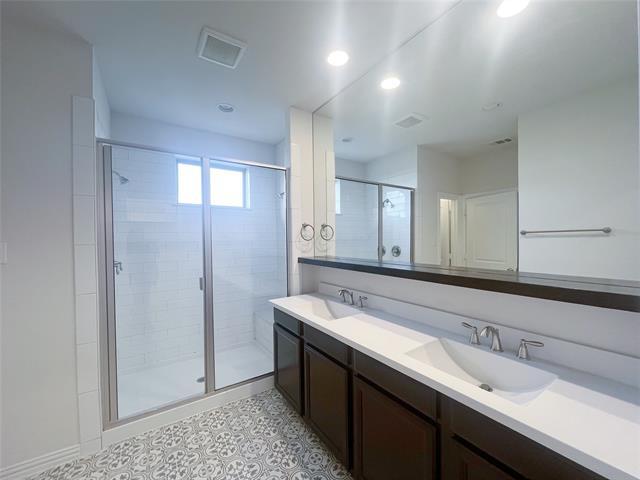 Building Photo - 17745 Sage Ln