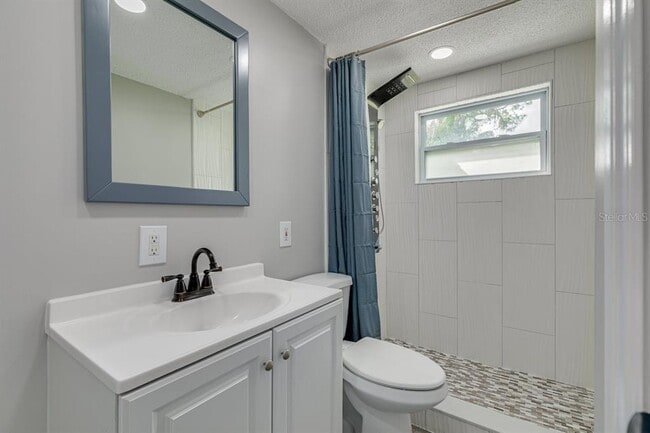 Building Photo - 13496 W Rena Dr