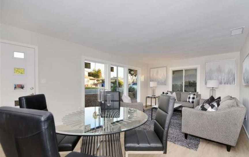 Building Photo - 4028 Hope St