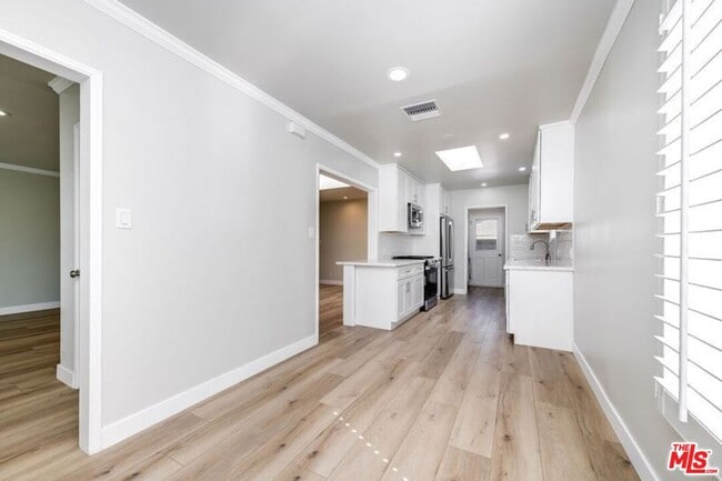 Building Photo - 12530 Stanwood Pl