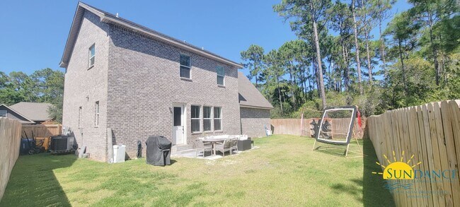 Building Photo - Stunning 5 bedroom home in Santa Rosa Beach!
