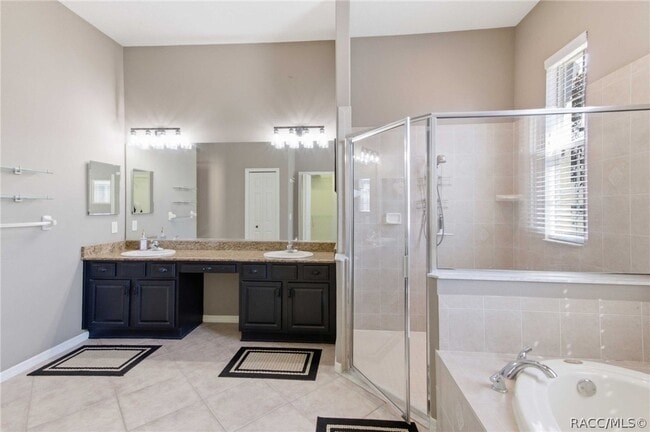 Building Photo - 467 W Mickey Mantle Path