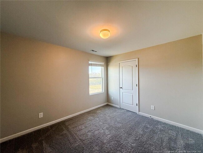 Building Photo - 475 Walters Run Dr