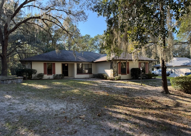 Primary Photo - 2BR/2BA Home in Rainbow Springs Country Cl...