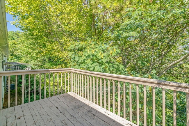 Building Photo - 1034 Brittany Deanne Ln