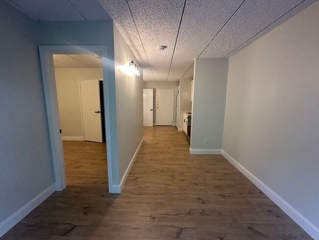 Building Photo - 40 Cochituate Rd