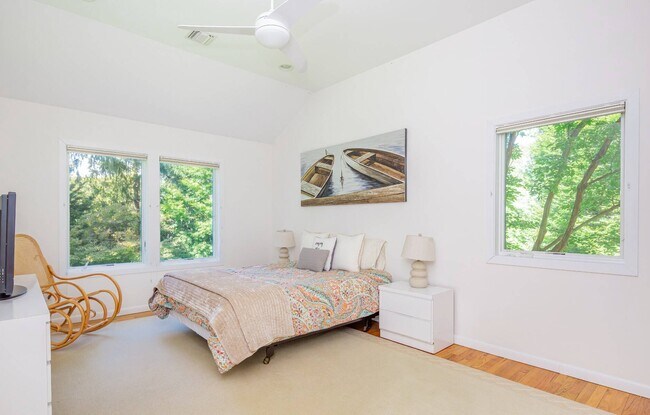 Building Photo - 177 Cove Hollow Rd