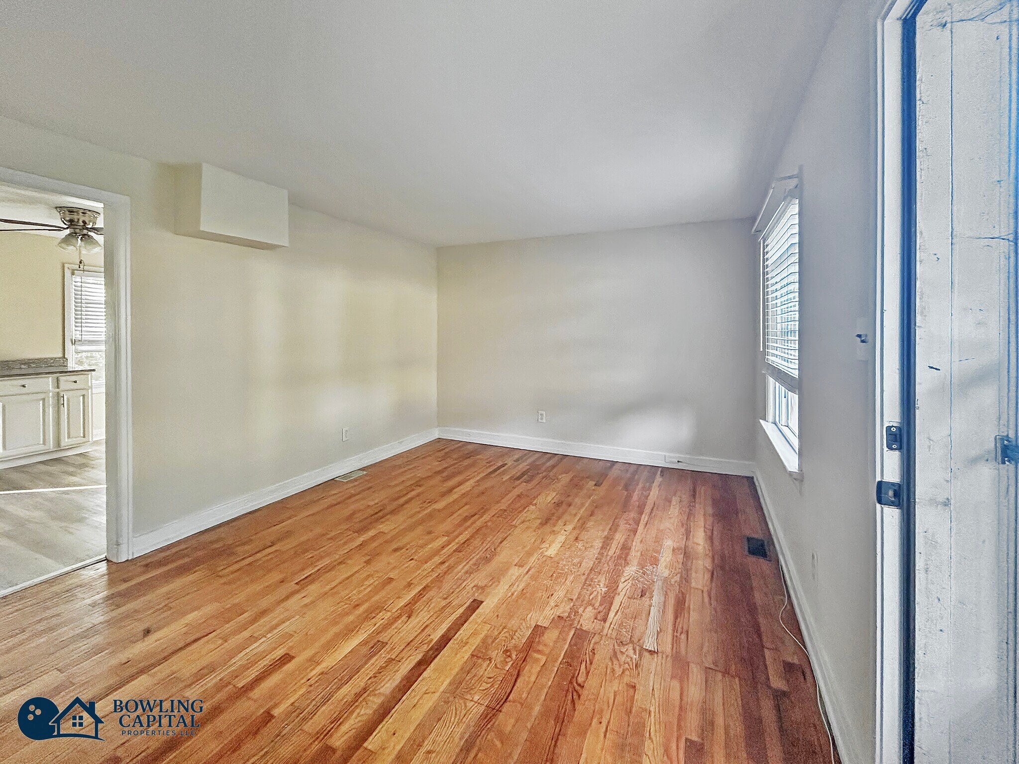 Living Room - 1106 S Lombardy St