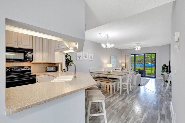 Building Photo - 200 Waterway Rd