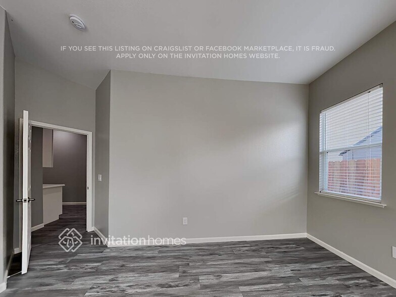 Building Photo - 9385 Oreo Ranch Cir