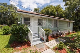 Building Photo - 3303 Jones St