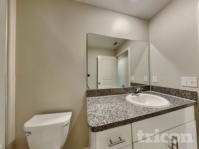 Building Photo - 4128 Salt Springs Ln