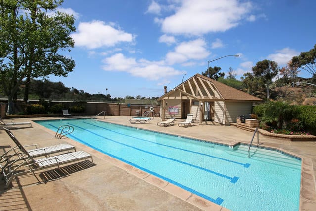 lap pool heated April-Oct - 4531 Chateau Dr