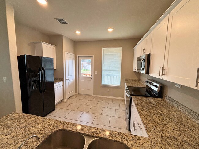 Building Photo - 10330 Gibbons Creek