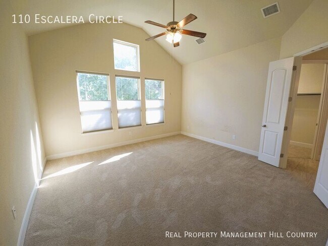 Building Photo - Luxurious Living in a Gated Community - 4 ...